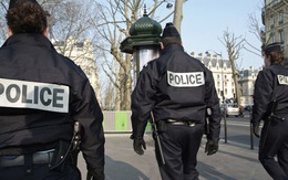 ​Xả súng ở Paris, hai người bị thương
