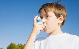 ​Bố hút thuốc, con cái có nguy cơ mắc hen suyễn cao gấp 3 lần