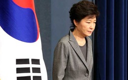 Tổng thống Hàn Quốc cúi mình xin lỗi dân sau vụ rò rỉ tài liệu