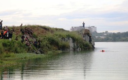 ​Nhóm công nhân rủ nhau tắm Hồ Đá, một người chết