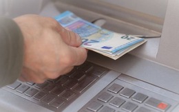 Mã độc biến ATM thành máy "nhả tiền" tự động