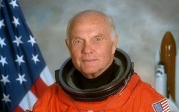 ​Phi hành gia huyền thoại John Glenn qua đời