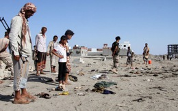 IS đánh bom quân đội Yemen, 49 người chết
