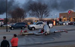 Máy bay đụng nhau bốc cháy ở Mỹ, 3 người chết