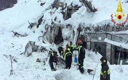 6 người sống sót trong khách sạn Ý bị tuyết vùi lấp