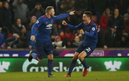 Rooney lập kỷ lục ghi bàn, M.U thoát thua phút cuối