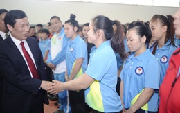 Bộ trưởng Nguyễn Ngọc Thiện mong các VĐV noi gương xạ thủ Hoàng Xuân Vinh
