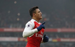 ​Sanchez ghi bàn bằng tay, Arsenal thắng chật vật Hull City