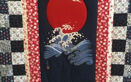 Ngắm tranh vải Nhật hòa cùng tơ lụa Việt