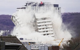 ​Clip tòa nhà 18 tầng ở Đức bị san phẳng trong vài giây
