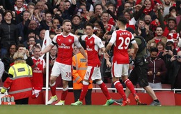 Arsenal chật vật cầm chân M.C tại Emirates