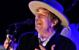 Bob Dylan đã nhận giải Nobel văn học