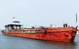 Di lý tàu sắt tông chìm tàu cá về Đà Nẵng