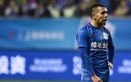 CĐV Trung Quốc giận dữ vì Tevez đi chơi khi đội nhà thi đấu