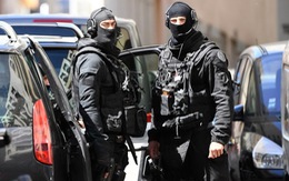 Pháp phá được âm mưu khủng bố của hai phần tử IS