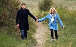 Tình yêu vợ chồng tổng thống Pháp đẹp quá bạn ơi!