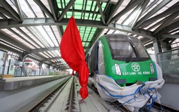 Mở cửa cho tham quan nhà ga, tàu tuyến Cát Linh - Hà Đông