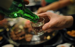 ​Bí quyết giữ sức khỏe khi uống rượu của người Hàn Quốc