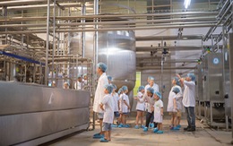 'Factory tour - Tham quan nhà máy' tại Nhà máy sữa Elovi