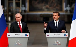 Tổng thống Pháp chỉ trích, chẳng ngán ông Putin