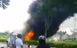 Xe máy chở 2 can xăng bốc cháy trên đại lộ Phạm Văn Đồng