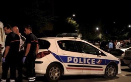 ​Nổ súng trước nhà thờ Hồi giáo ở Pháp, 8 người bị thương