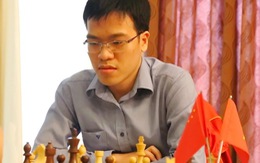 Quang Liêm đánh bại ĐKVĐ cờ nhanh thế giới