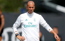 ​Có Zidane, chủ tịch Real Madrid ngồi chơi