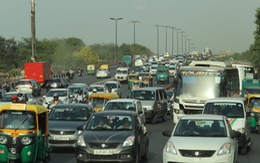 Ấn Độ cấm xe hơi không người lái để giữ việc cho tài xế
