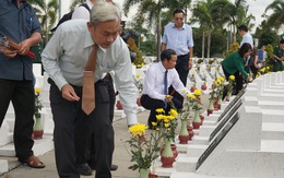 Đoàn đại biểu Quốc hội viếng nghĩa trang liệt sĩ Đồng Nai