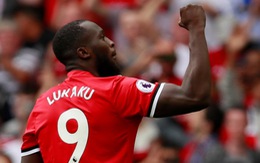 Lukaku lập cú đúp, M.U đè bẹp West Ham trong trận ra quân