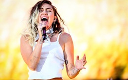 ​Miley Cyrus, Bruno Mars dù vắng mặt vẫn thắng lớn tại Teen Choice Awards