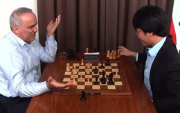 ​Quang Liêm thua đau trước “vua cờ” Garry Kasparov