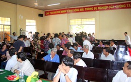 Dân Bến Tre kéo lên UBND tỉnh phản đối dự án xi măng