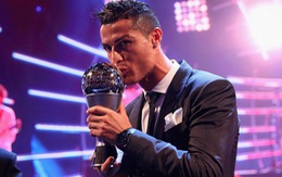 Ronaldo đoạt danh hiệu Cầu thủ xuất sắc nhất FIFA 2017