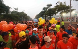 1600 người tham dự Giải marathon Long Biên 2017