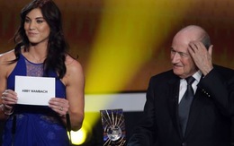 Thủ thành Solo tố bị cựu chủ tịch FIFA Blatter sàm sỡ