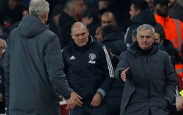 ​HLV Mourinho cùng Wenger hết lời ca ngợi De Gea