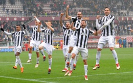 ​Juventus và Napoli đua tranh quyết liệt