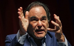 Đạo diễn Oliver Stone: “Tôi làm phim, viết sách cho các con mình...”