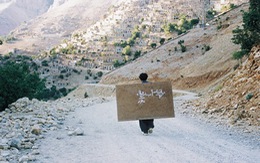Điện ảnh Iran với bộ phim 'Bảng đen': Cứ xem phim họ lại muốn “đọ” phim ta