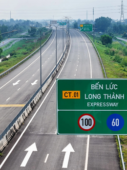 Yêu cầu sớm khai thác ba đoạn cao tốc Bến Lức - Long Thành