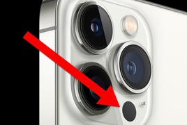 Chấm đen trên mặt sau iPhone dùng để làm gì?