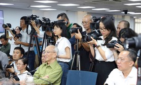 Những người 'bình dân hóa' khoa học công nghệ