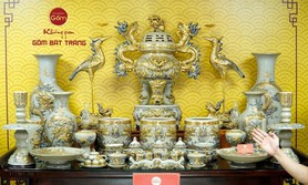 Gìn giữ nét đẹp thờ cùng Việt cùng không gian Gốm Bát Tràng