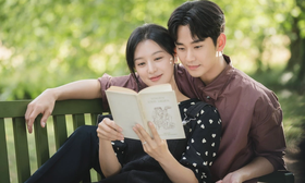 Fan giục cưới Kim Ji Won, Kim Soo Hyun nói gì?