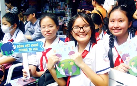 Tại sao muỗi cái hút máu người còn muỗi đực thì không?