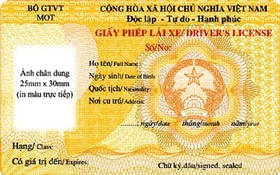 Nhập 2 giấy phép lái xe thành giấy tích hợp, giờ tách riêng được không?