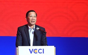 Chủ tịch Phan Văn Mãi: Dự kiến lập nhóm doanh nghiệp lớn, dẫn đầu thành phố