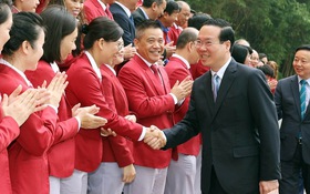 Chủ tịch nước Võ Văn Thưởng gặp mặt đoàn thể thao Việt Nam giành thành tích tại SEA Games 32